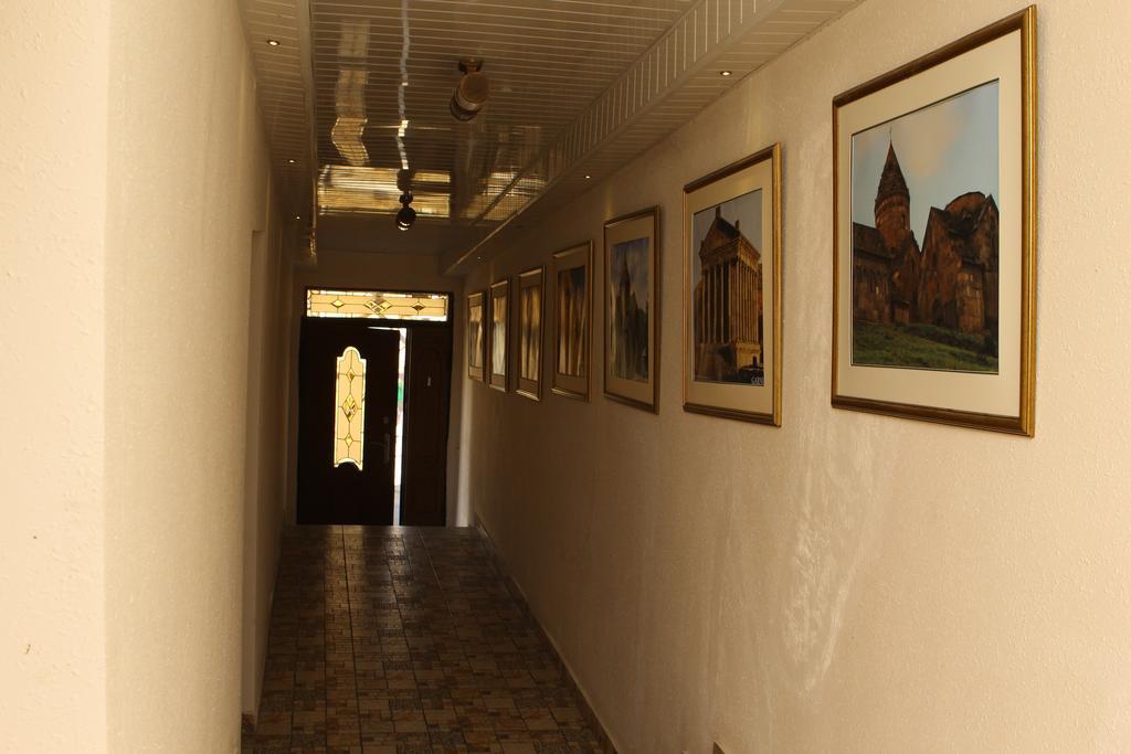 Inter Boutique Hotel Yerevan Exterior photo